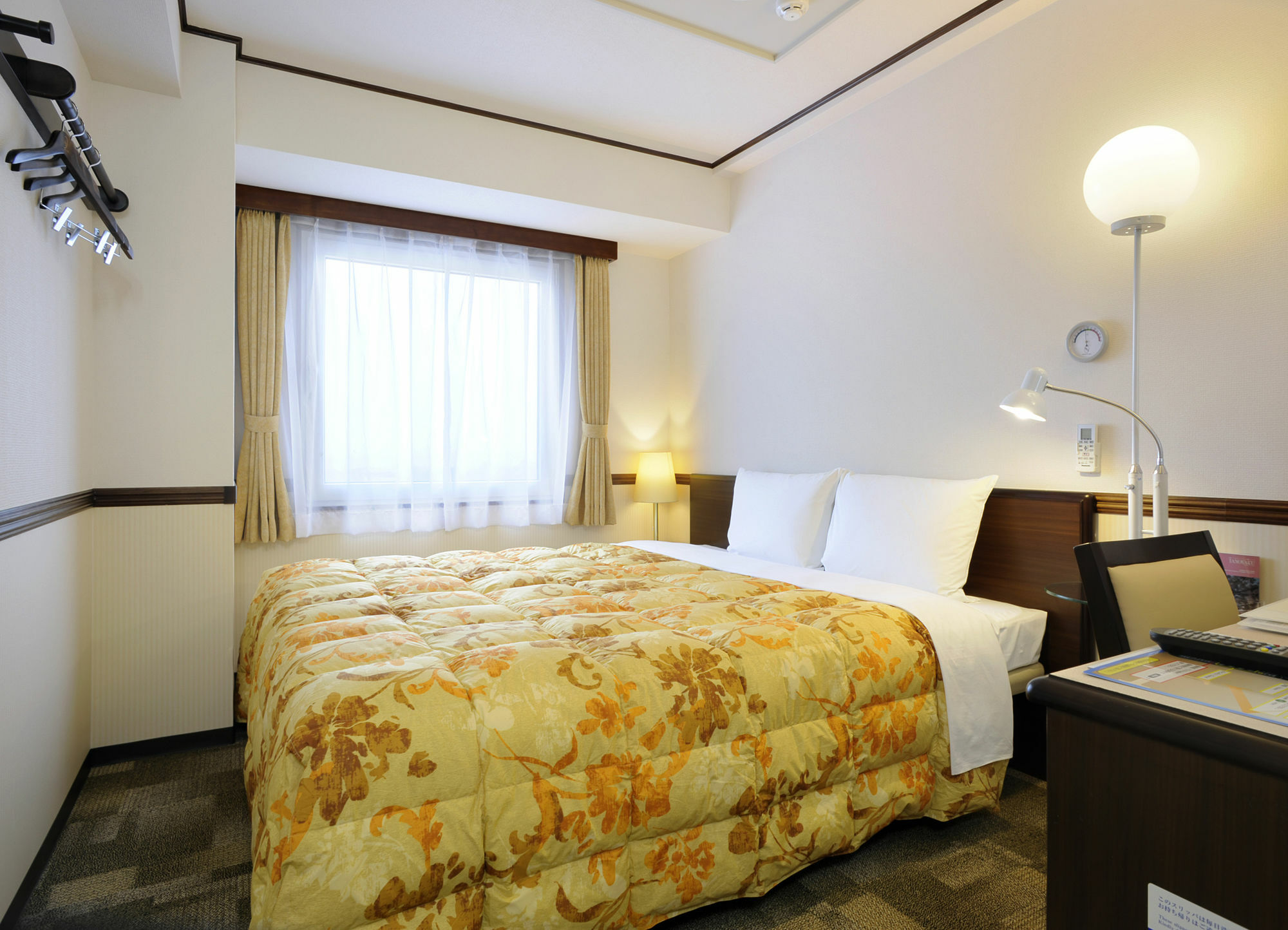 Toyoko Inn Osaka Honmachi No1 מראה חיצוני תמונה