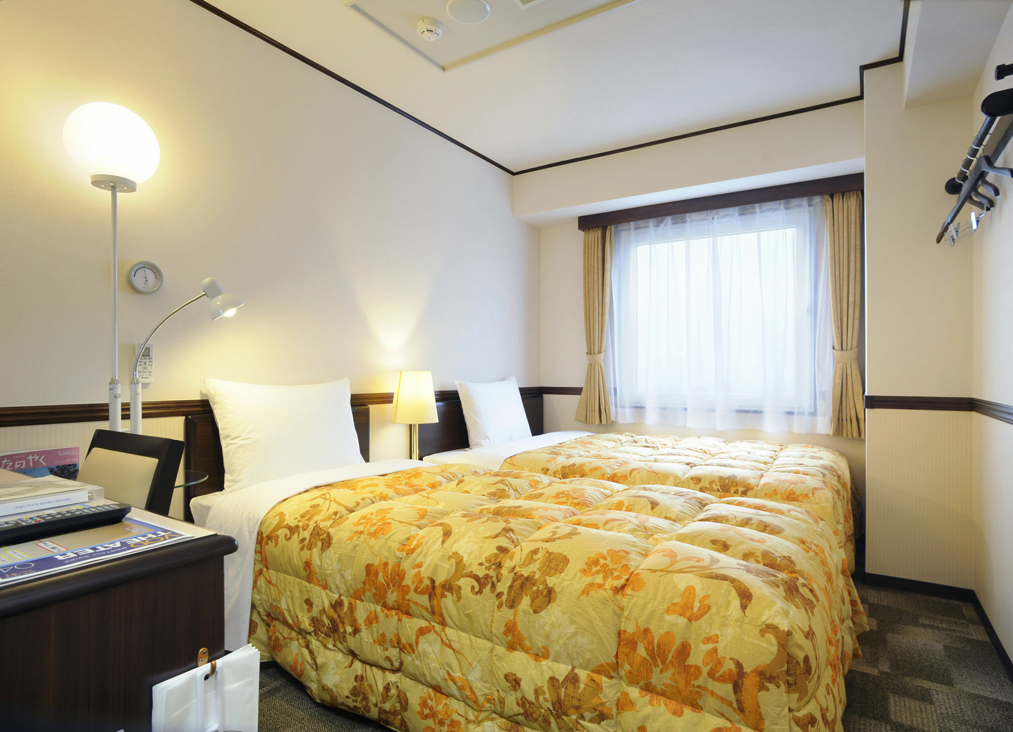 Toyoko Inn Osaka Honmachi No1 מראה חיצוני תמונה